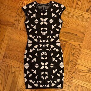 RVN black and white geometric dress 3D textured slimming mini dress, size Medium